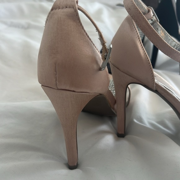 Add to bundle, I’ll send DISCOUNT!
NEW without tags 2 pairsize 5 1/2 - Picture 3 of 9